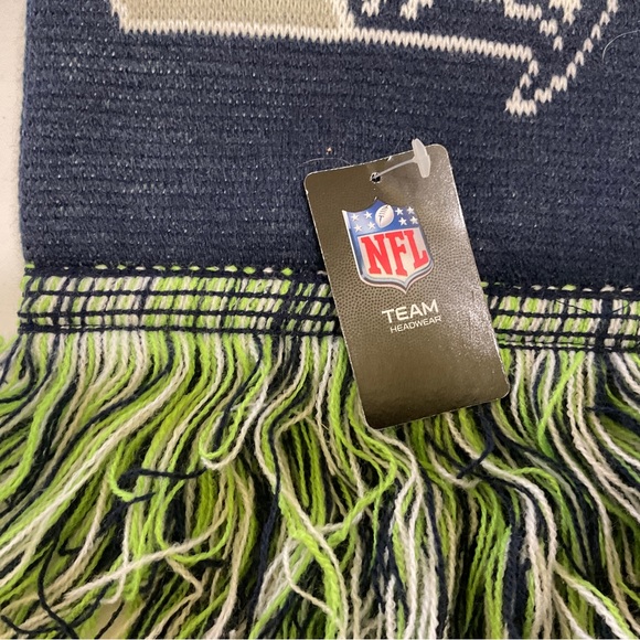NFL Seattle Seahawks Scarf Multi Color With Fringe New - Picture 3 of 4